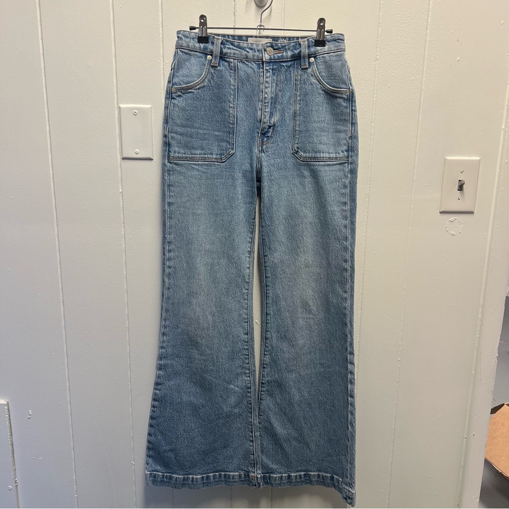 Rolla’s East Coast Flare Jean - Size 27